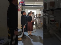 Escena de acrílico de la producción de la silla